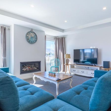 Neptune Holiday House Lake Tekapo Exterior foto